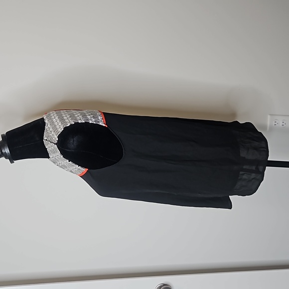 Anthropologie's THML Blouse XS Black - Picture 3 of 8